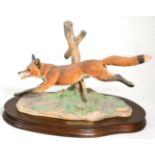 Border Fine Arts 'Leicester Fox', model No. L58 by Ray Ayres, limited edition 192/500, on wood base