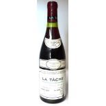 Domaine de la Romanee-Conti La Tache Grand Cru Monopole 1982, Cote de Nuits U: 1cm from capsule