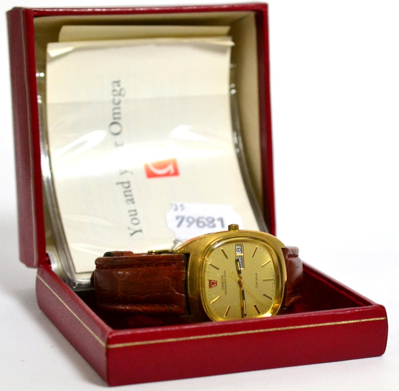 A plated Mega Quartz wristwatch, signed Omega, Mega Quartz 32KHz, Geneve, quartz movement, gold