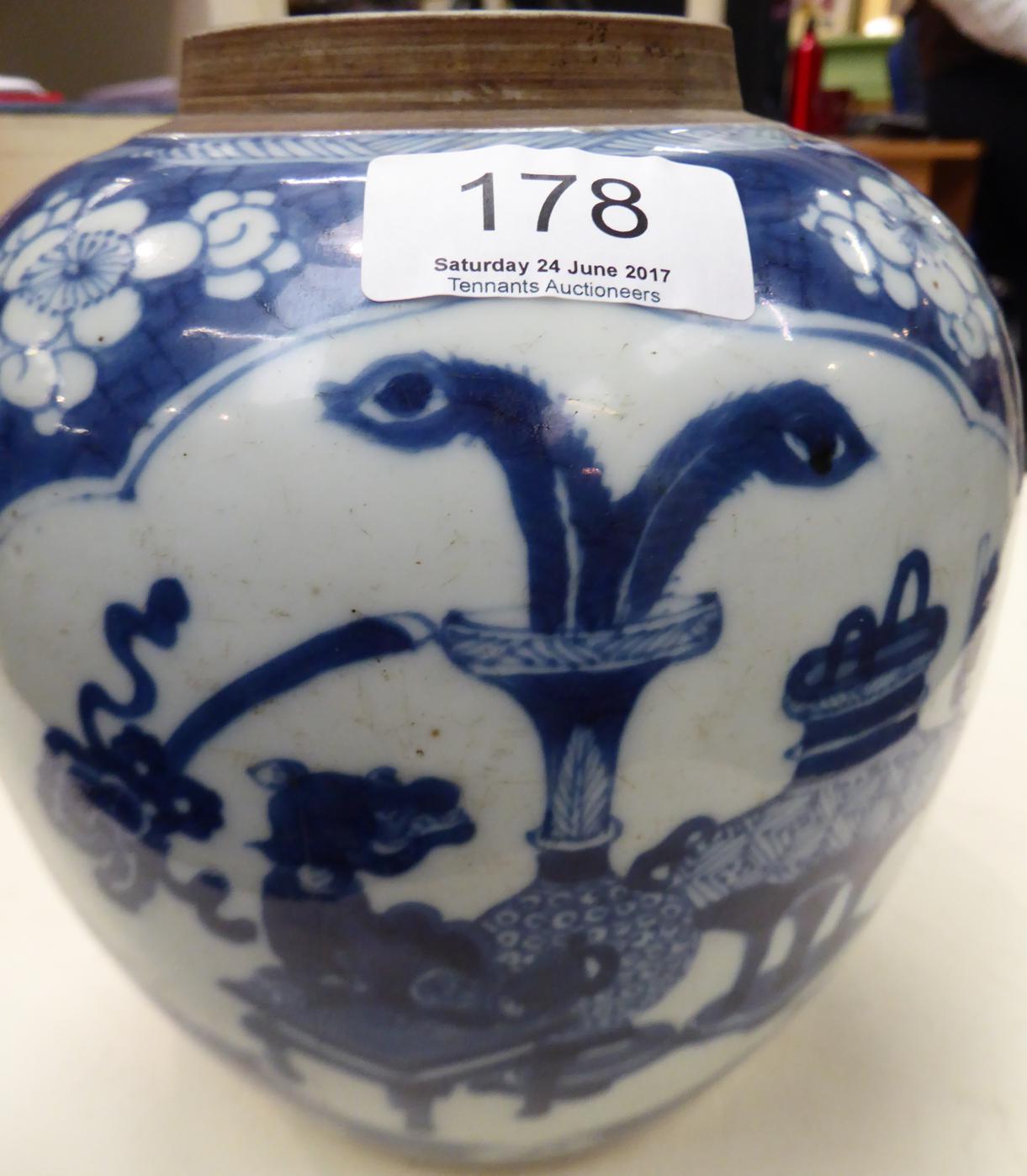 Chinese blue and white jar Generally good condition - Image 2 of 4