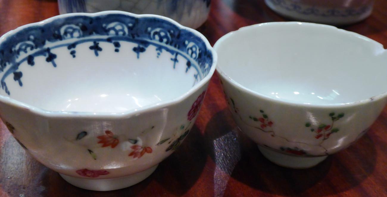 A Chinese punch bowl, tea pot, vases (a.f.) etc Punch bowl is 31cm wide with old staple repair and - Bild 12 aus 12