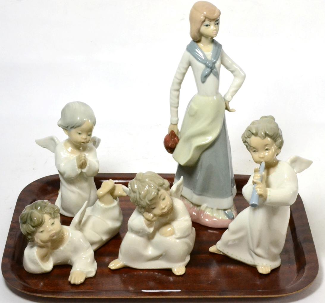 Five Lladro figures All appear in good condition