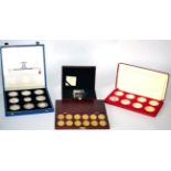 Queen's Silver Jubilee 1977 a Set of 7 x Silver Crowns: UK, Jersey, Guernsey, Gibraltar,