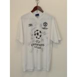 Manchester United Signed Treble Shirt White 'UEFA Champions League Winners 1999' signed by Keane,