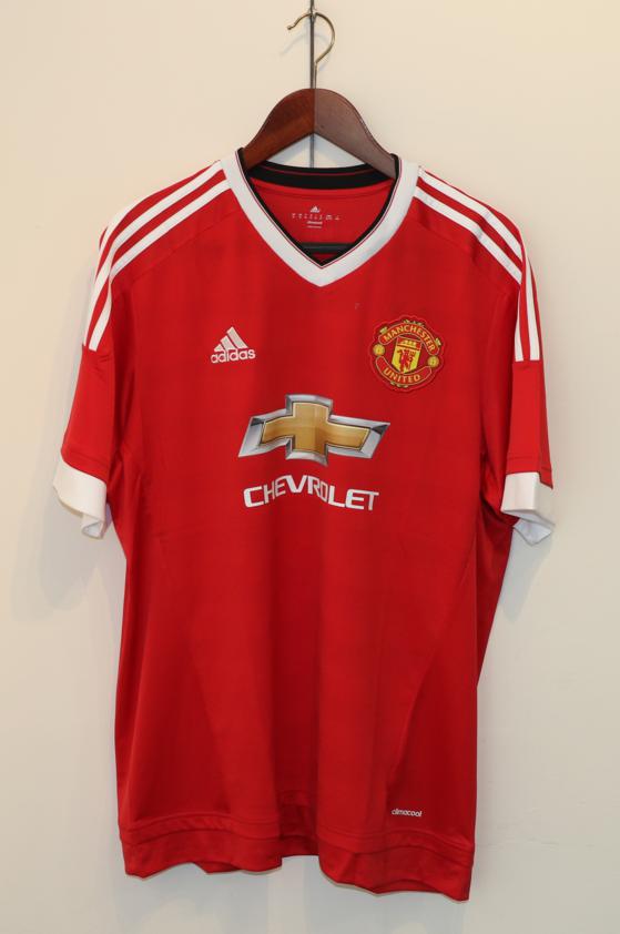 Eric Cantona Signed Manchester United No.7 Shirt - Image 2 of 2