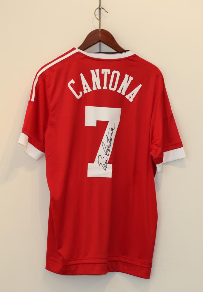 Eric Cantona Signed Manchester United No.7 Shirt