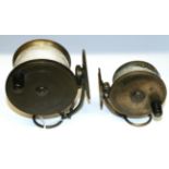 A Mallochs Patent 4 3/4inch Brass Sidecasting Reel, with adjustable brass foot, fat horn handle,
