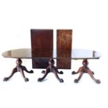 A Victorian Mahogany Triple Pillar Dining Table, 3rd quarter 19th century, with two D ends and three