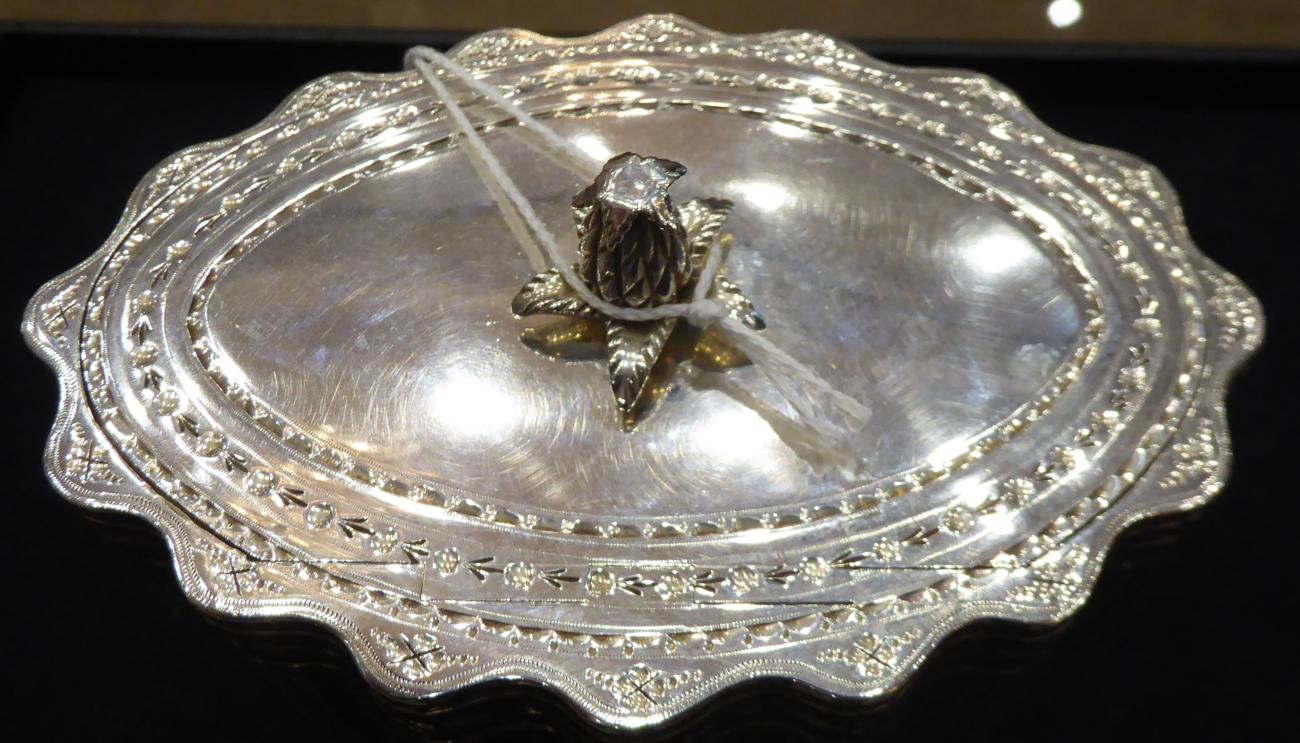 A George III Silver Tea Caddy, Robert Hennell, London 1786, of wavy oval outline with bright - Image 2 of 20