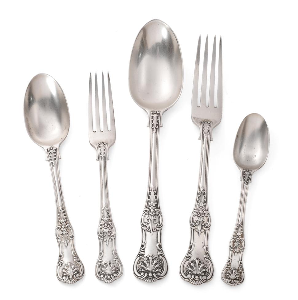 A Service of Late Victorian Silver Queen's Pattern Flatware, Holland, Aldwinckle & Slater, London