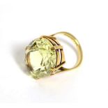 A 9 carat gold citrine ring Finger size K, 10.08g gross.