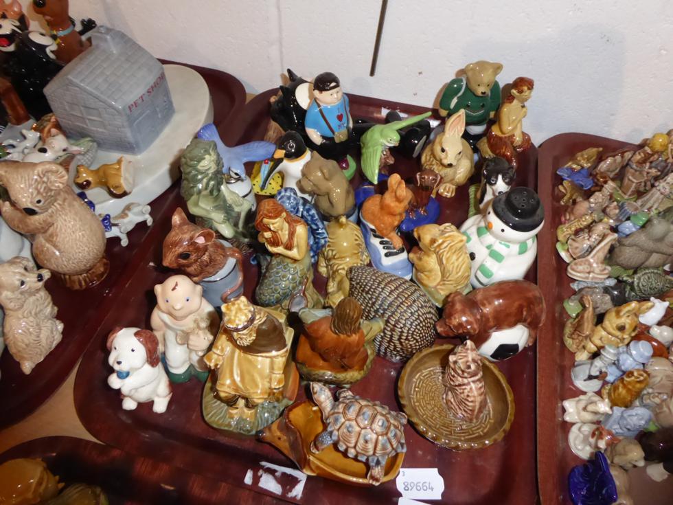 A large collection of Wade pottery including Whimsies (twelve trays) - Image 3 of 13