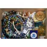 A quantity of costume jewellery and powder compacts, including a shagreen example