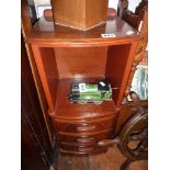 Pair of mahogany bedside chest of drawers