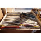 Large quantity of vinyl single records, 1970s/80s