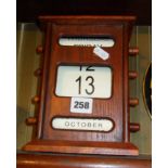 Wooden desk calendar