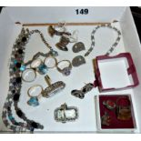 Quantity of silver jewellery, rings, earrings, bracelets etc.
