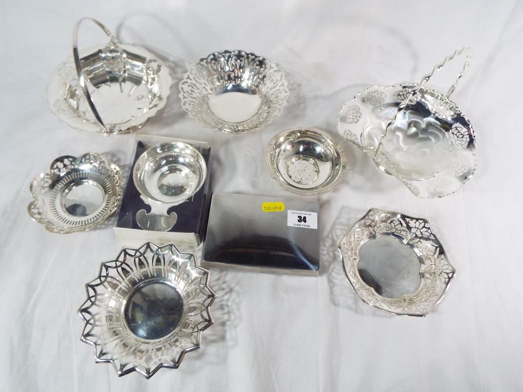 A large collection of good quality plated ware to include bowls with pierced decoration, - Image 2 of 3