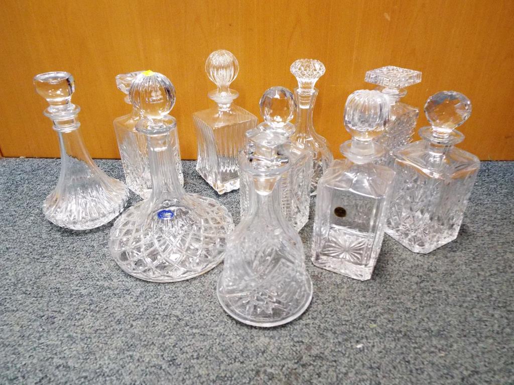 A collection of ten decanters - Image 2 of 2