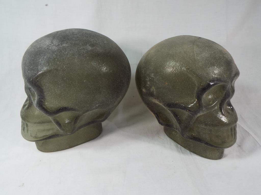 A pair of unusual Gothic glass skulls Es - Image 2 of 2