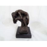 A good quality bronze female nude on an Italian marble plinth, approximate height 18.5 cm (h).