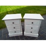 Two modern bedside cabinets 82 cm x 45 cm x 38 cm (2)