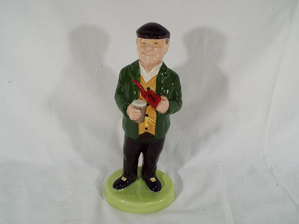 Lorna Bailey - a Lorna Bailey figurine depicting Fred Dibnah Est £20 - £40