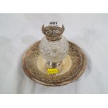 A Victorian desk inkwell London assay 1891, weight of tray 112 grams, overall weight 389 grams,