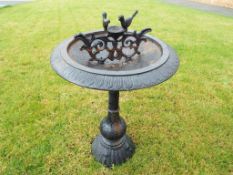 A good quality Victorian cast iron bird bath approx 90cm (h) x 50cm (diam)