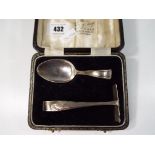 A George VI hallmarked silver two-piece Christening set, Birmingham assay 1939,