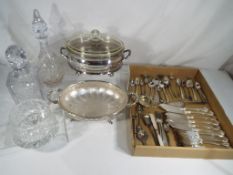 Plated ware - a quantity of good quality plated ware to include tureen, serving bowl,
