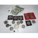 Notaphily - a quantity of Royal Commemorative coins,