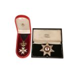 THE SOVEREIGN MILITARY ORDER OF MALTA, Cross of a Chaplain of Magistral Grace, in gilt and enamels,