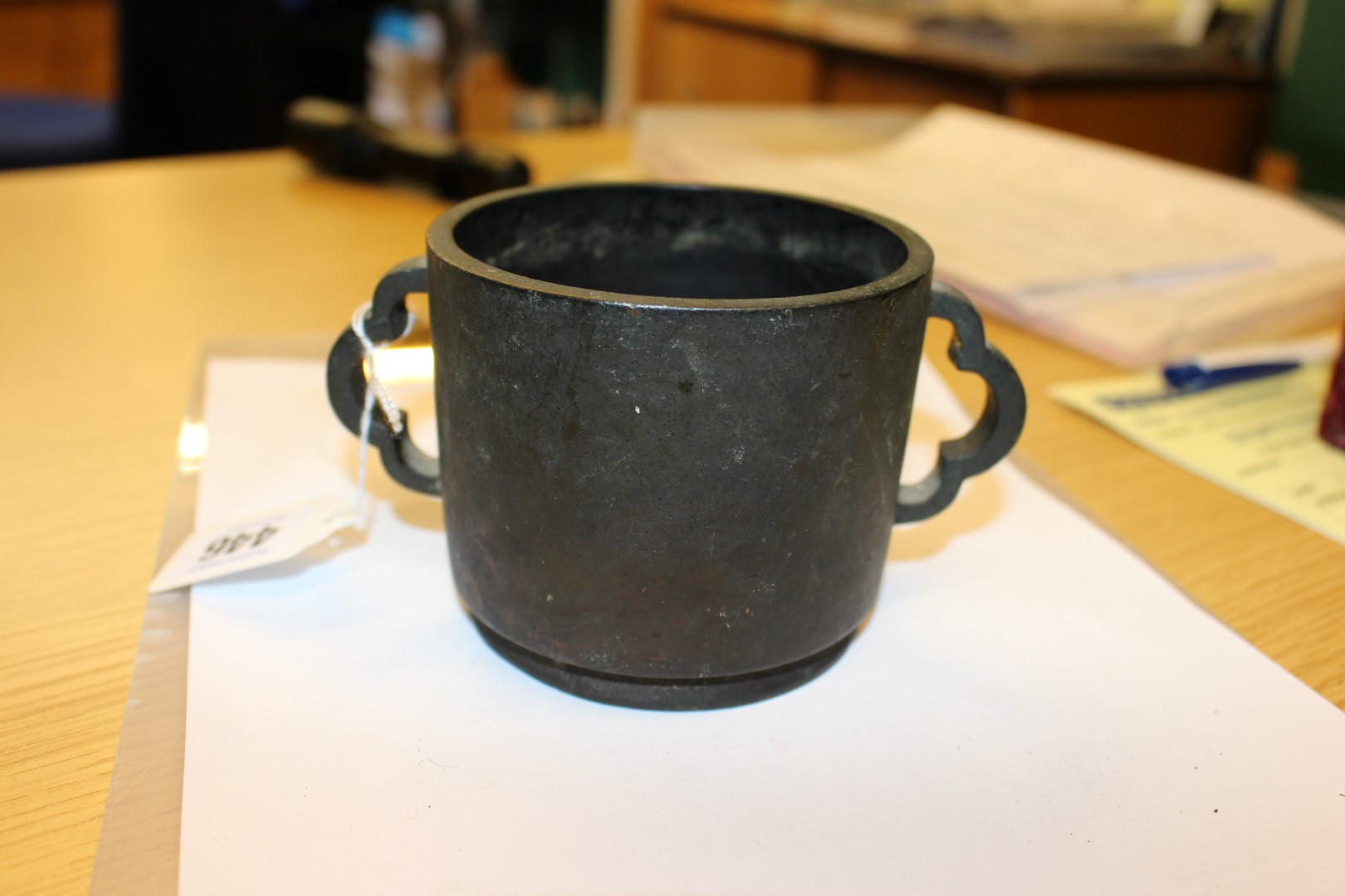 A CHINESE LEADED BRONZE TWO-HANDLED CUP, cylindrical with half quatrefoil handles and recessed foot, - Image 7 of 11