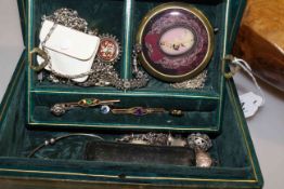 Green leather jewellery box containing two Edwardian brooches, cameo brooch, cheroot holder,