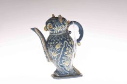 Thoune majolica ewer in the form of an owl