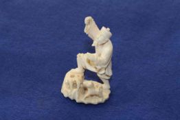 Small Japanese ivory figure