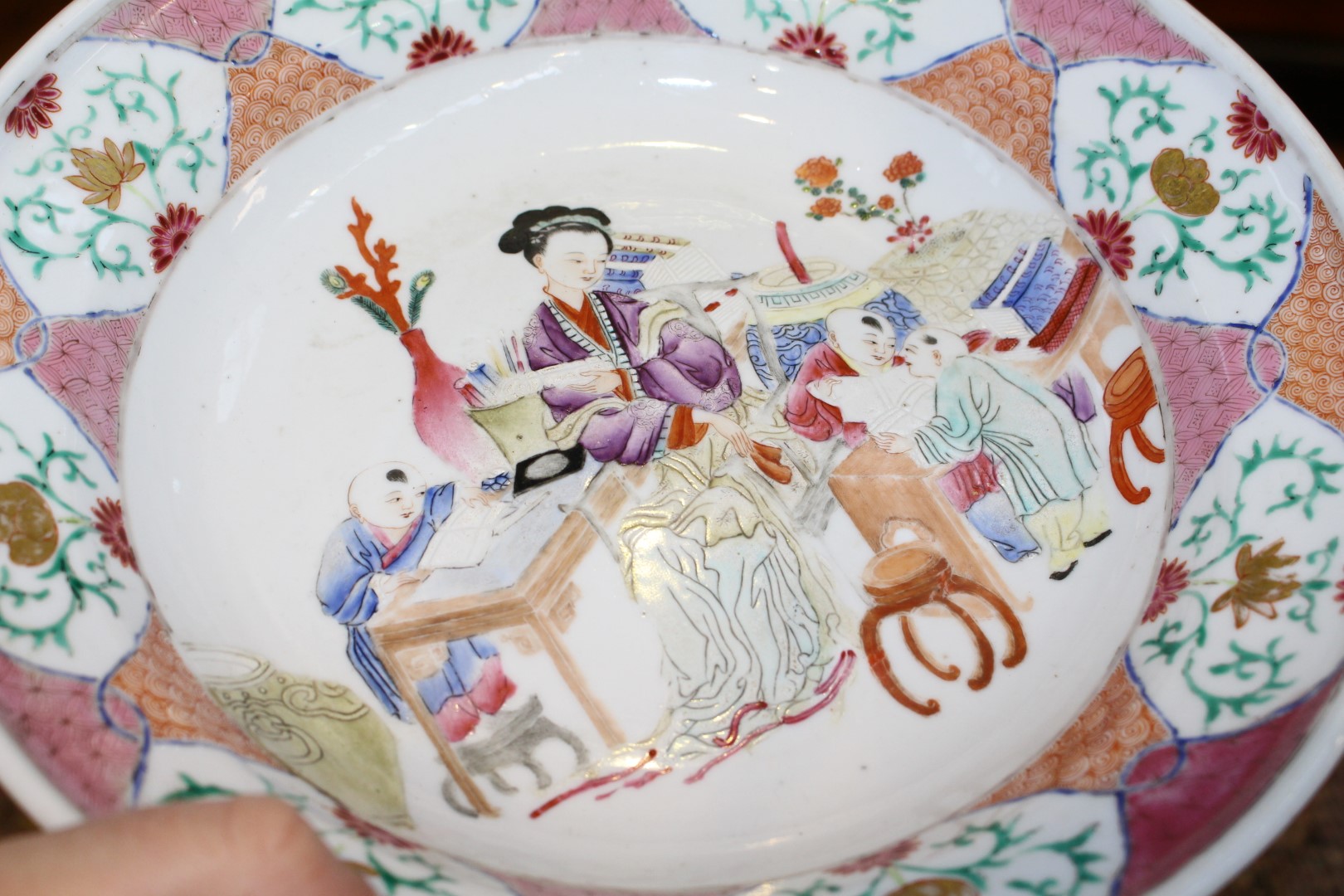 A CHINESE FAMILLE ROSE BOWL, - Image 5 of 5