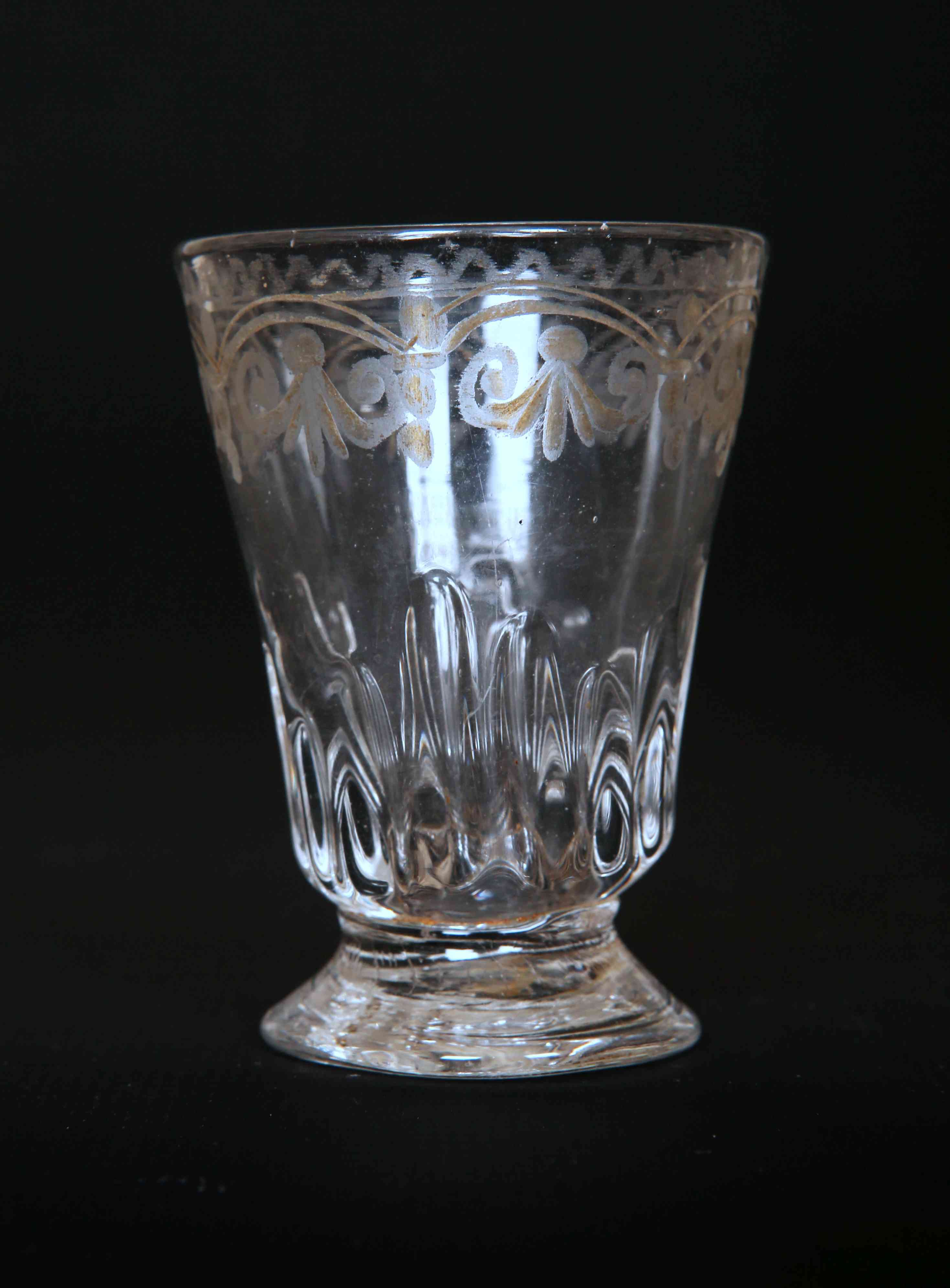 A CONTINENTAL CORDIAL GLASS, late 18th Century, - Image 2 of 3