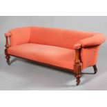 A VICTORIAN MAHOGANY AND UPHOLSTERED SETTEE,