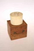 A JAPANESE CARVED IVORY BOX, MEIJI PERIOD, of cylindrical form,