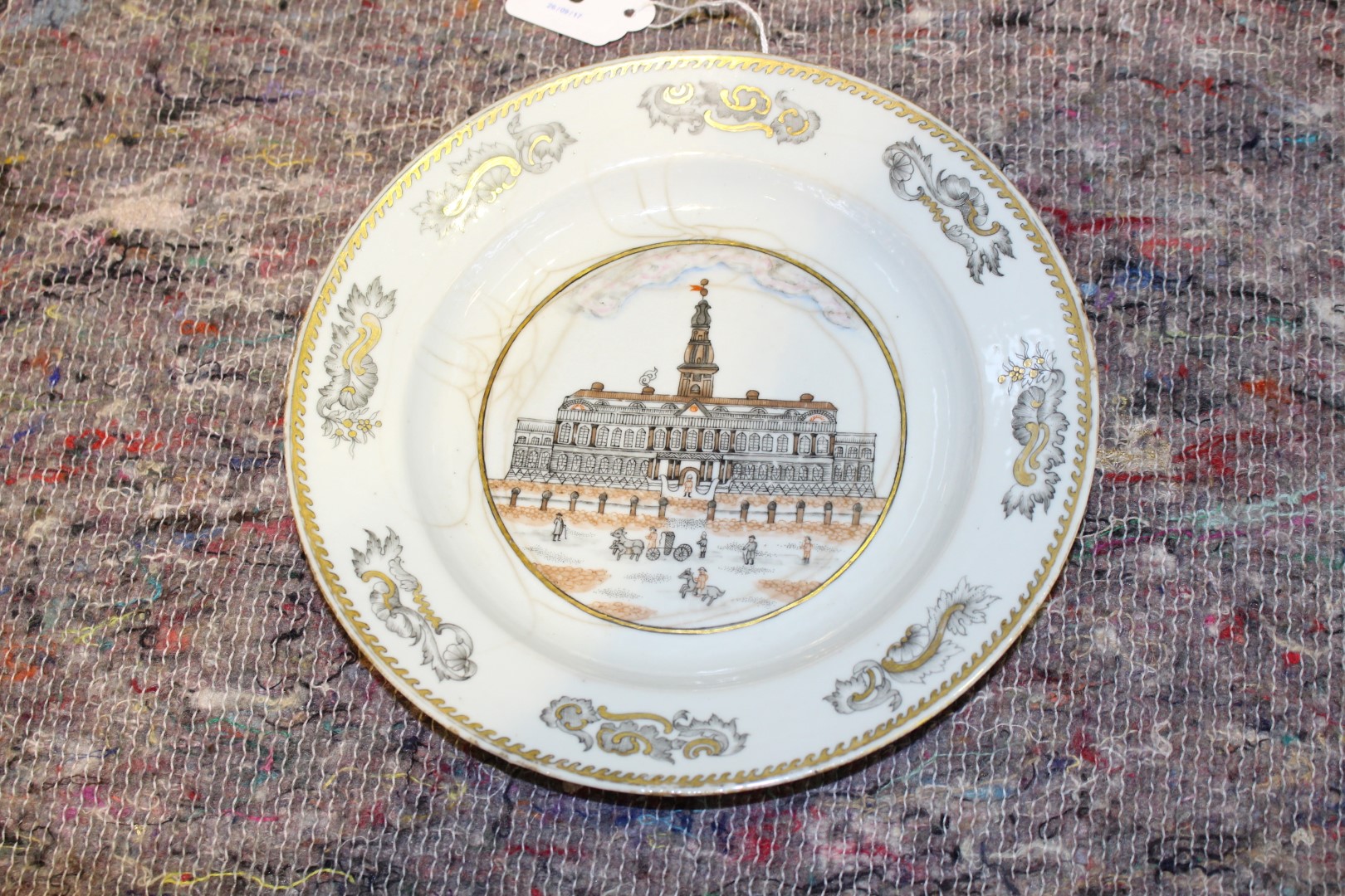 A CHINESE EXPORT PLATE, painted to the well with a palace and figures within a gilt rim border, - Image 4 of 6