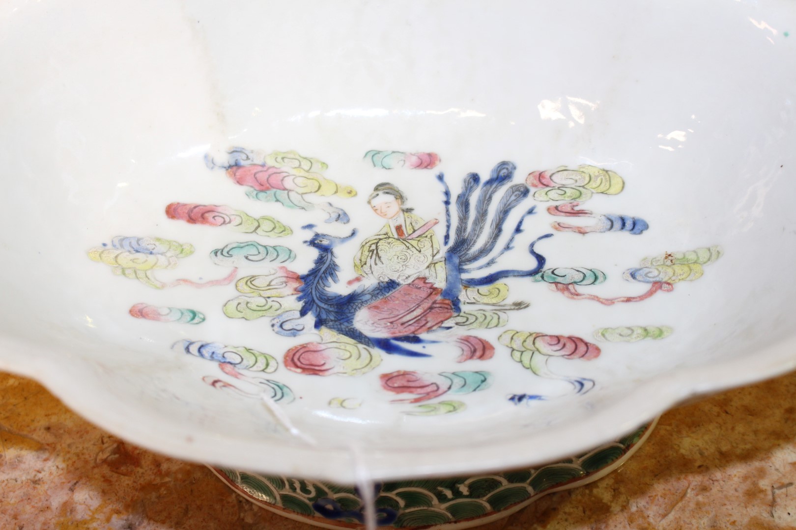 A CHINESE FAMILLE ROSE PORCELAIN BOWL, of oval lobed form, - Image 8 of 8