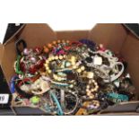Box of jewellery