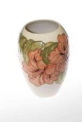 Moorcroft vase, Hibiscus pattern,