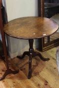 18th Century circular oak snap top occasional table on tripod base,