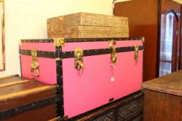 Mossman travelling trunk and toy fort (2)
