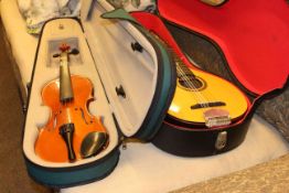 Alegra Bandurria and Antoni ¾ size violin