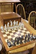 Classical theme chess set,