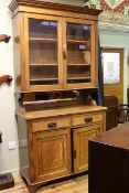 Early 20th Century inlaid oak cabinet bookcase,